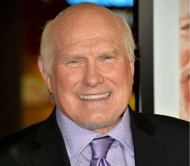Image of Terry Bradshaw in 2017 to show how he rocks one of the best hairstyles for balding men