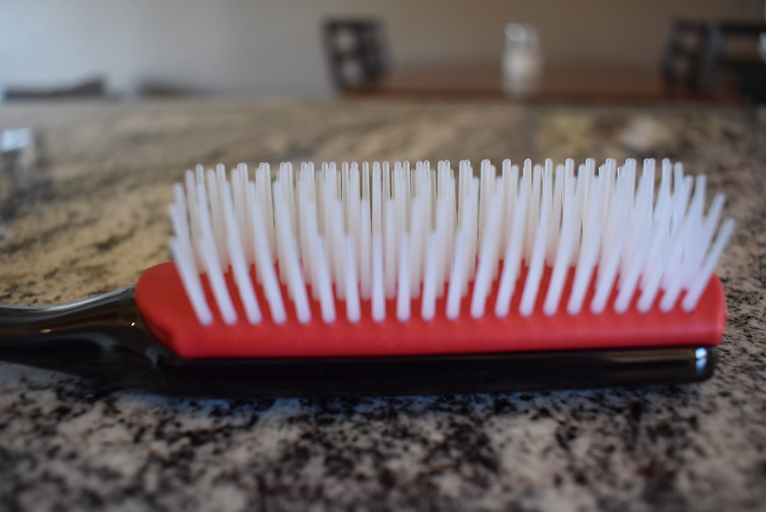 Close up of the bristles on the Denman D3 Original Styler Classic Styling Brush
