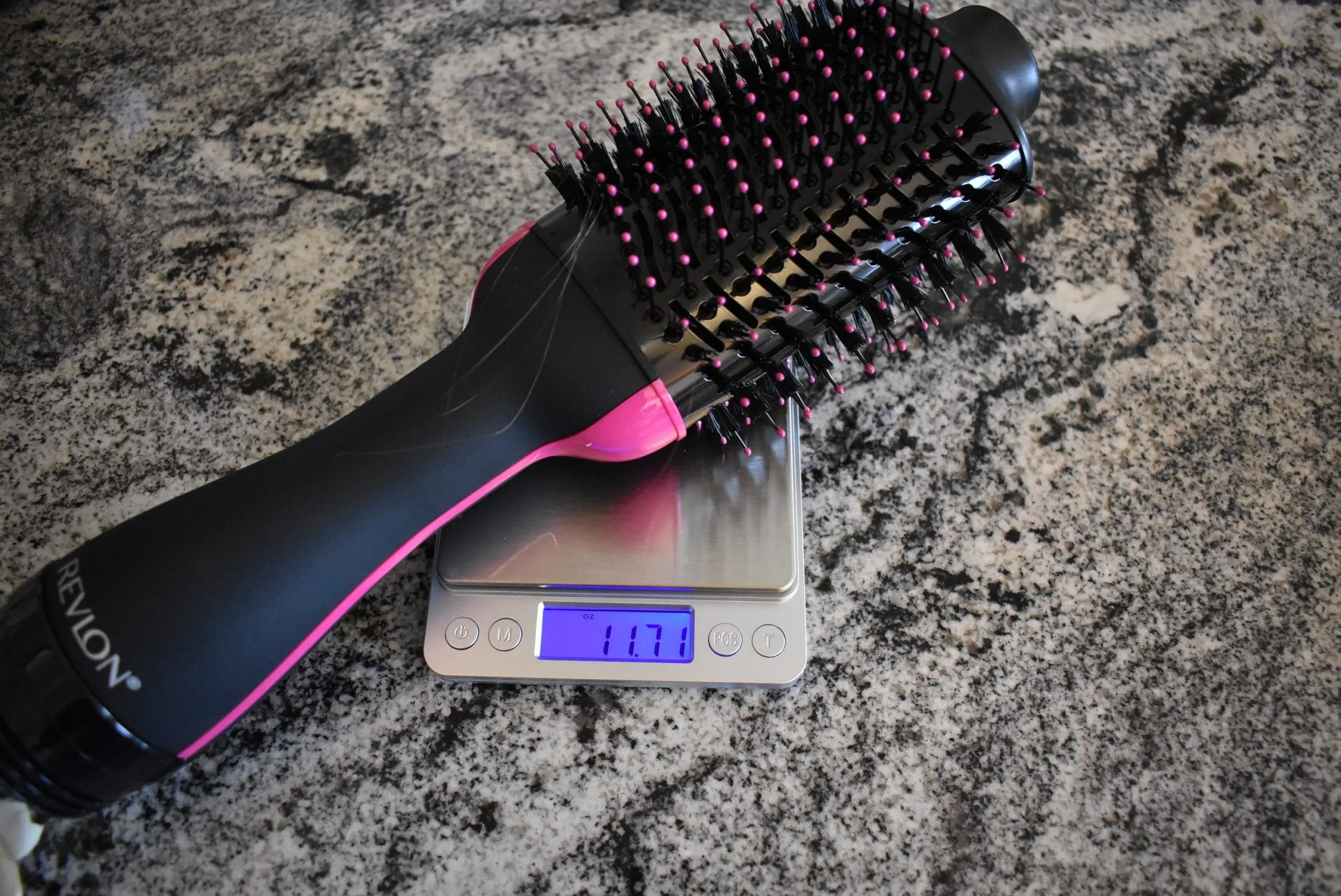 At 11.71 oz, this is one of the lightest units on our best hair dryer list