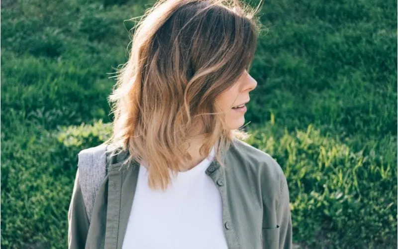 Long bob hair with a disheveled ombre look