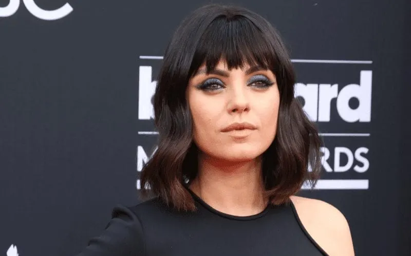 Mila Kunis at the 2018 Billboard awards with a lob haircut