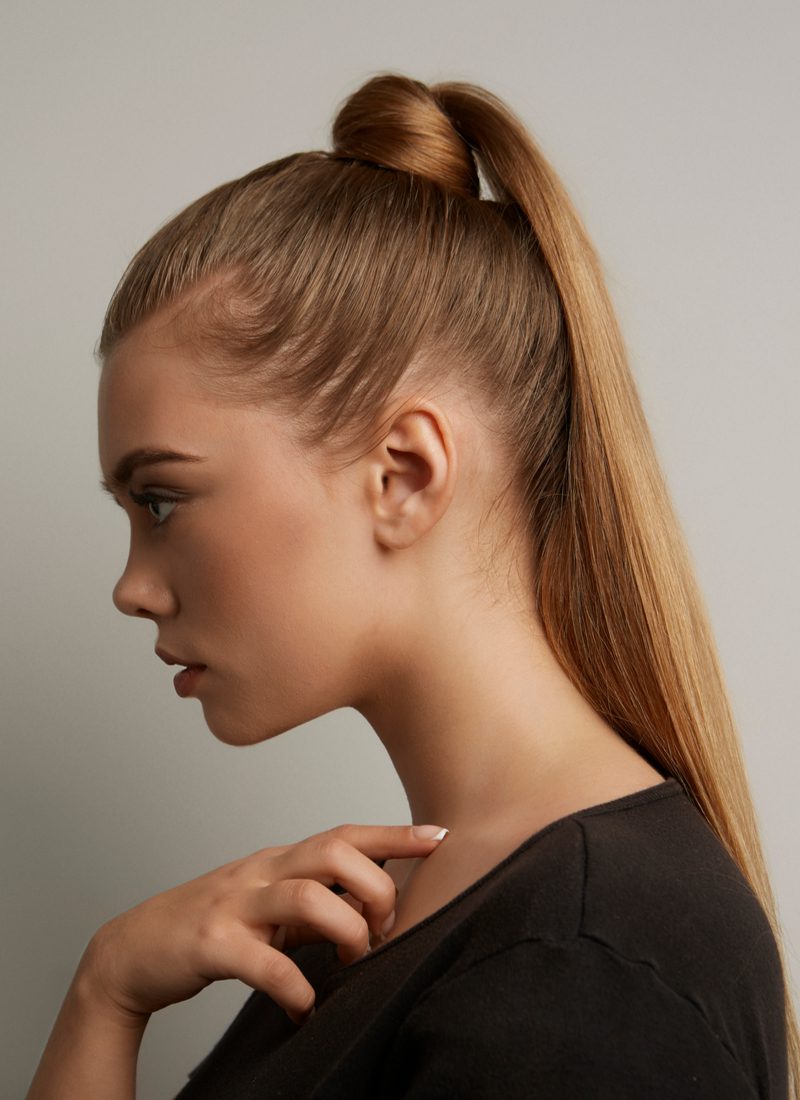 Example of one of the best easy updos, a simple high pony