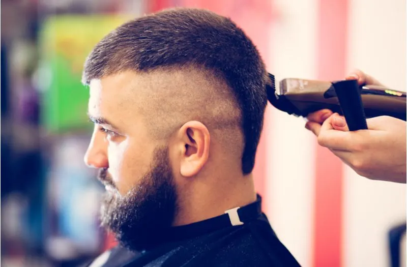 Extended Burst Fade, one of the best haircuts for receding hairlines
