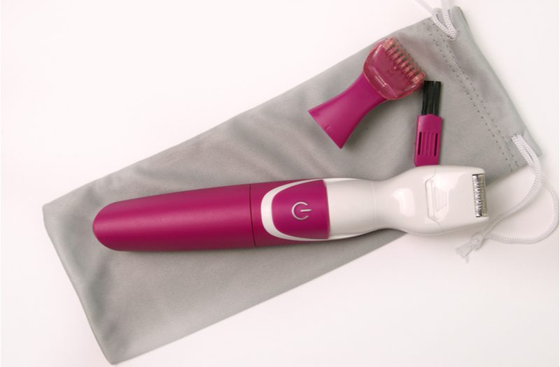 The best electric bikini line trimmer on a white background