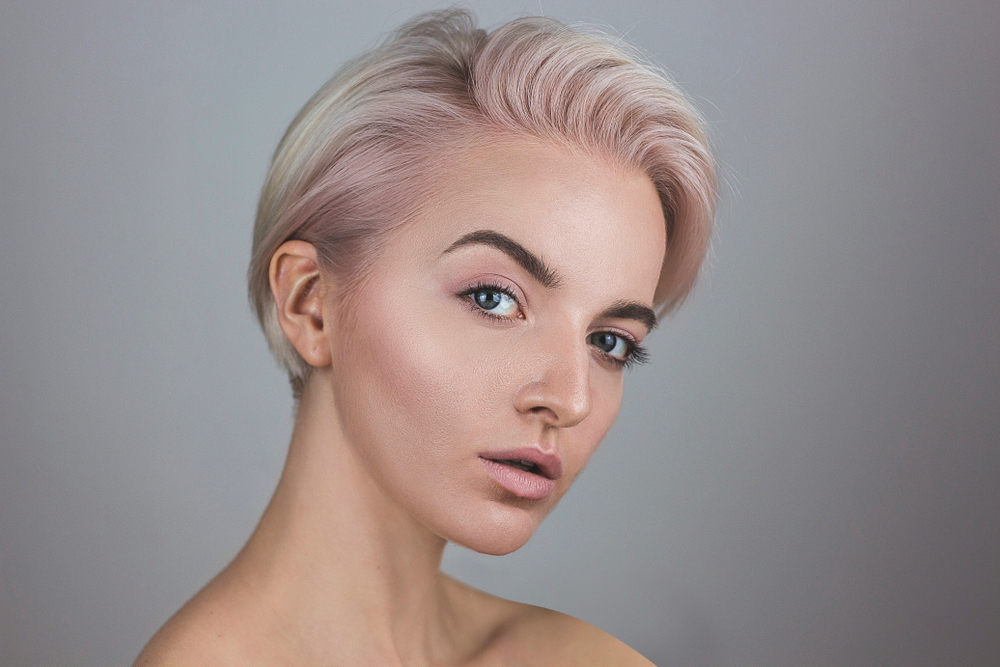 Platinum Blonde Hair With Blush Roots