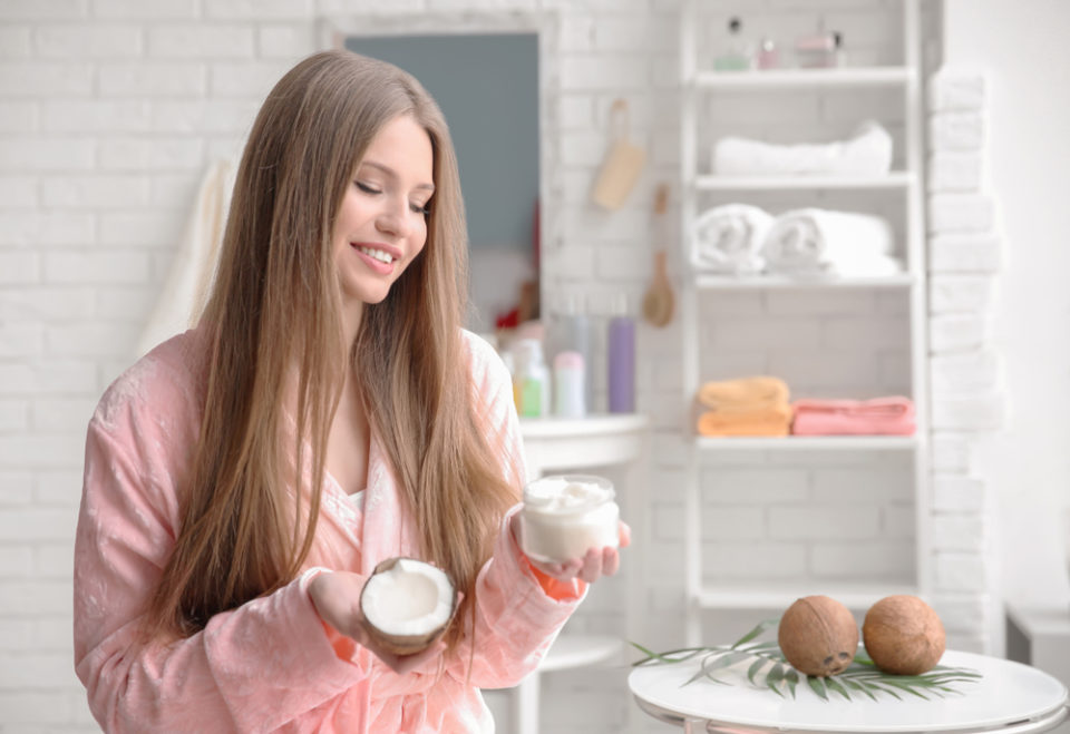Should You Use Coconut Oil Before Bleaching Hair?