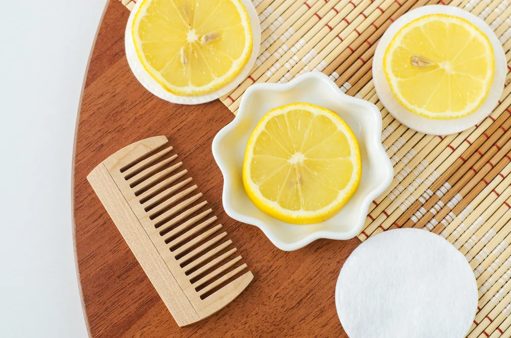 For a piece on what happens if you put cleaning bleach in your hair, a few cut lemons on a table