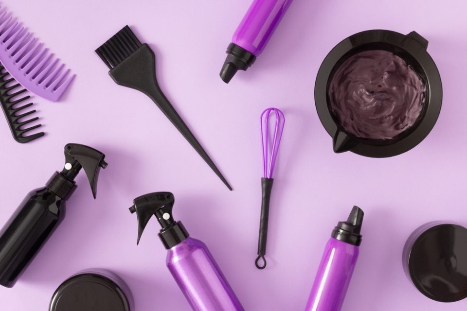 The 7 Best Black Hair Dyes in 2022 & Buying Guide