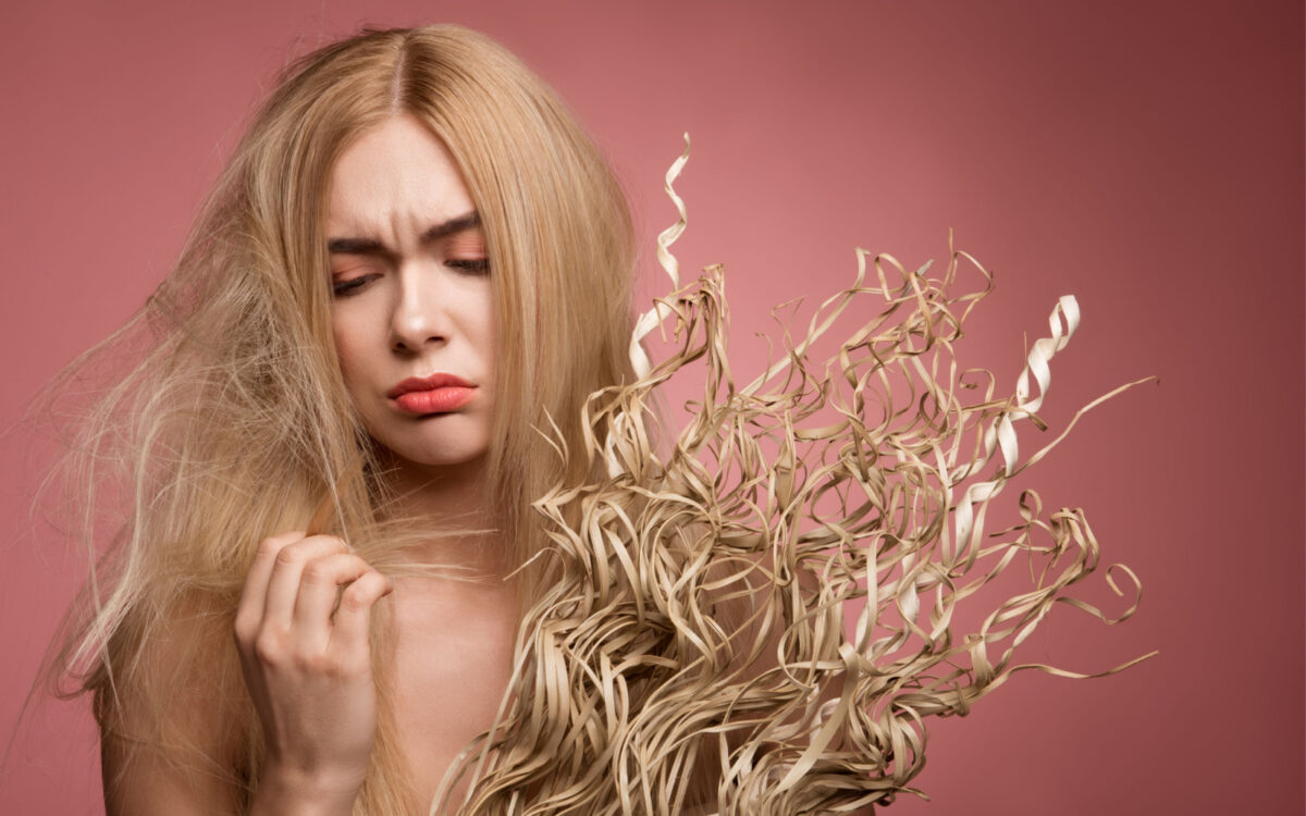 Why Does My Hair Feel Like Straw? | 17 Reasons