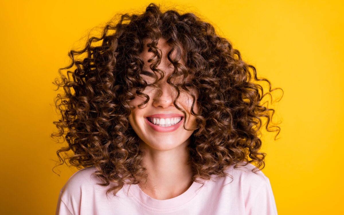 Is Curly Hair Attractive in 2022? | Our Answer Is Yes! 