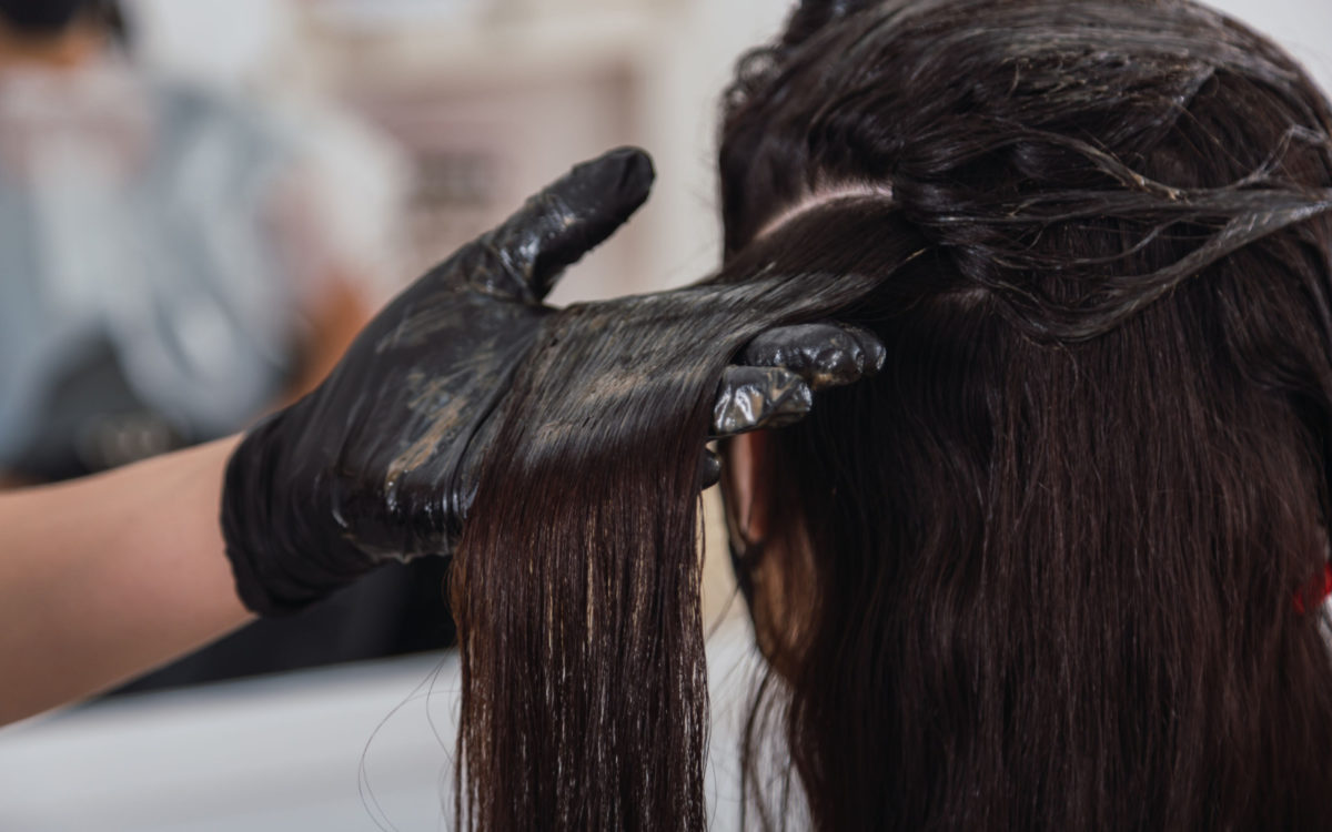 Does Permanent Hair Color Fade? | It Depends
