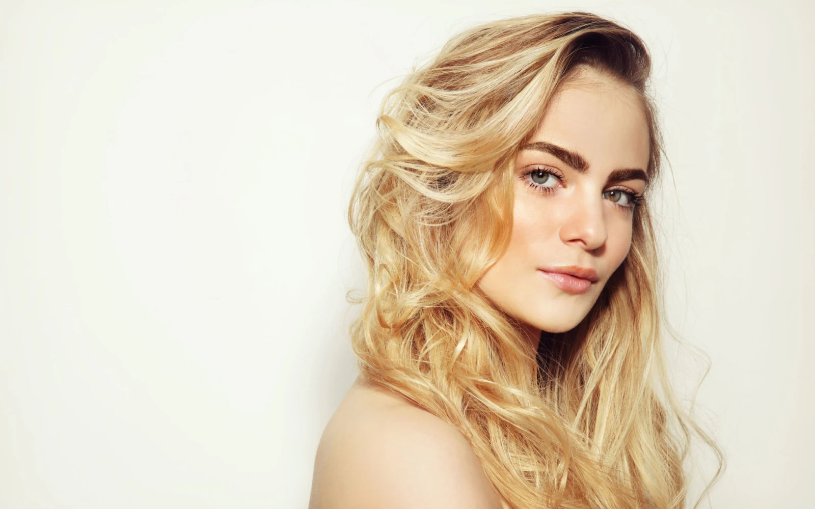 How to Tone Hair After Bleaching in 4 Easy Steps
