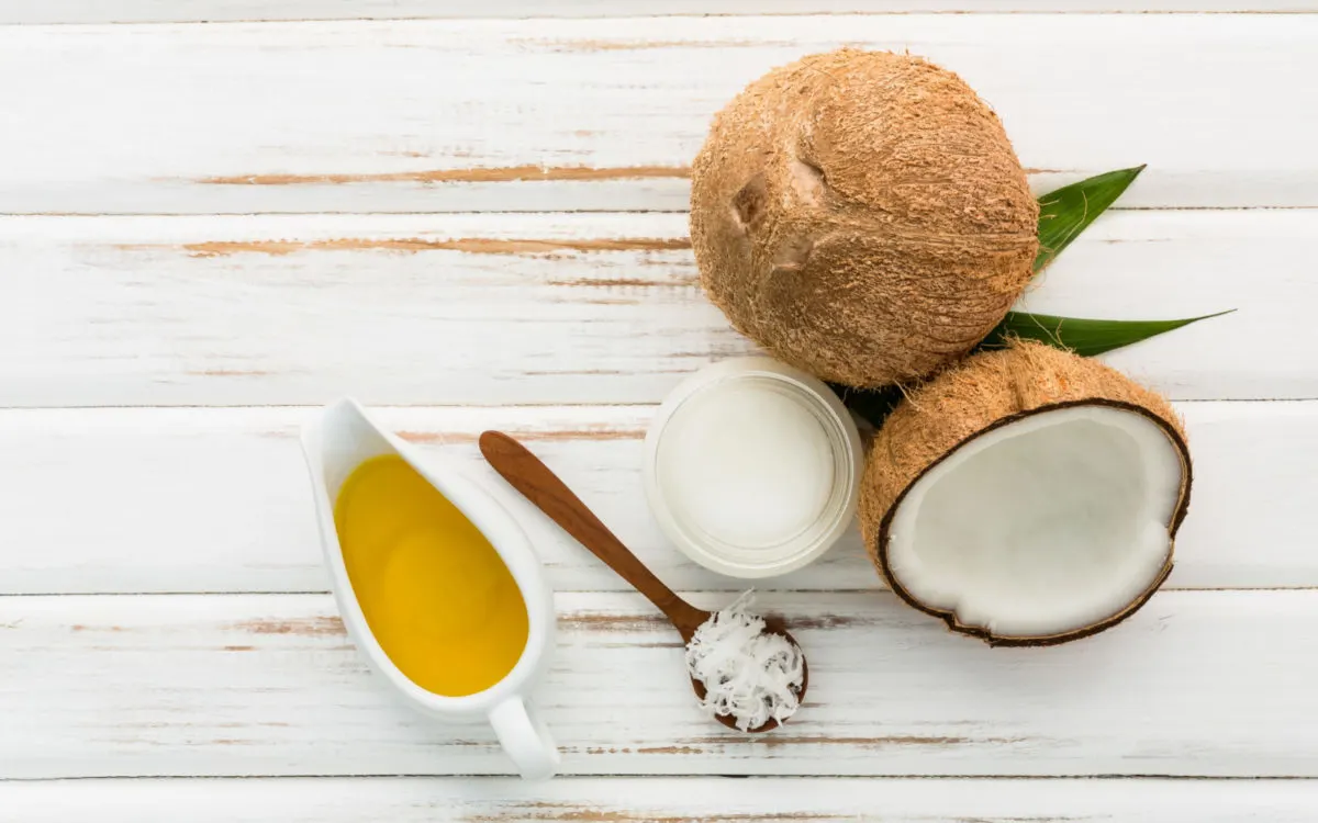 Refined vs. Unrefined Coconut Oil for Hair | Which to Use