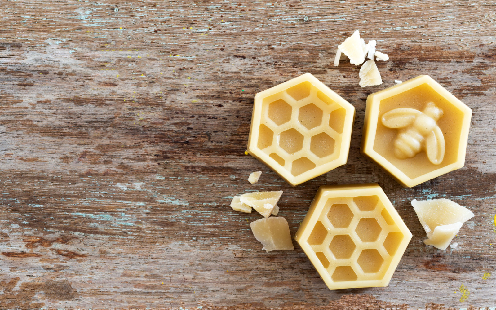 Beeswax Benefits for Your Hair | 6 Pros & a Few Cons