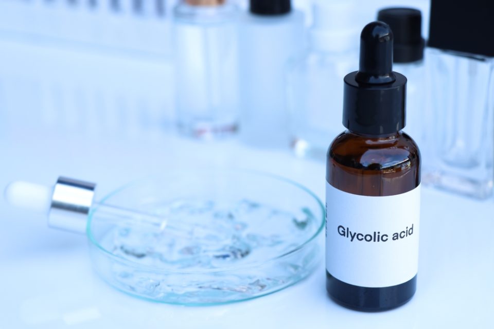 Glycolic Acid for Dandruff How It Works & Best Products